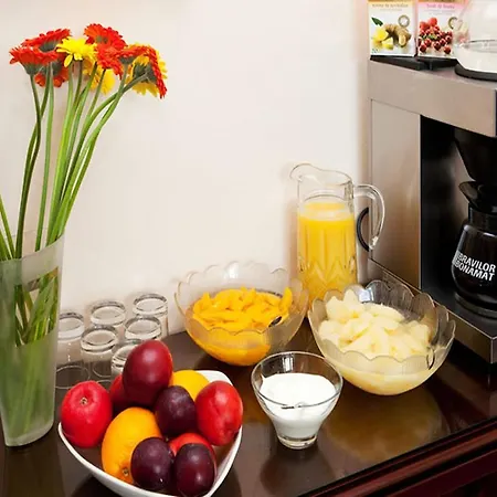 Guest house Park House 4*