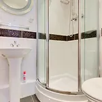 بيت ضيافة Park House 4*